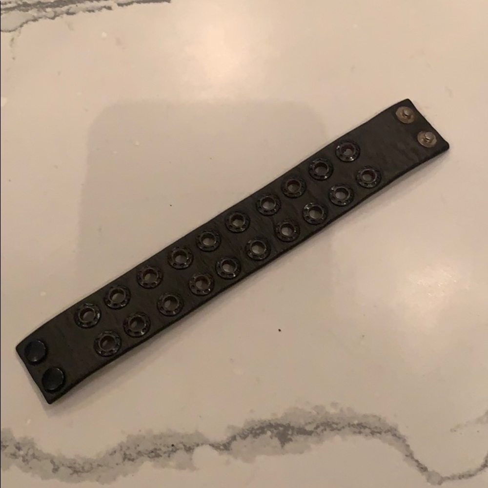 Leather bracelet